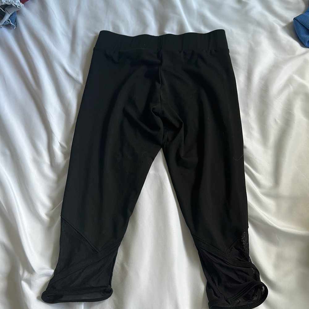 Black Capri Leggings w/ mesh detailing